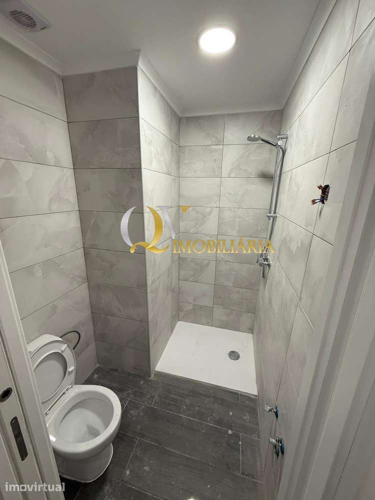 Quarto para arrendamento sito em Alverca - Grande imagem: 2/2
