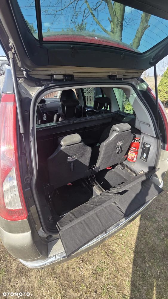 Citroën C4 Grand Picasso 2.0 HDi Exclusive - 20