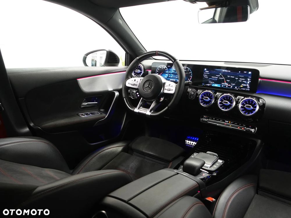 Mercedes-Benz Klasa A 45 S AMG 4-Matic 8G-DCT - 29