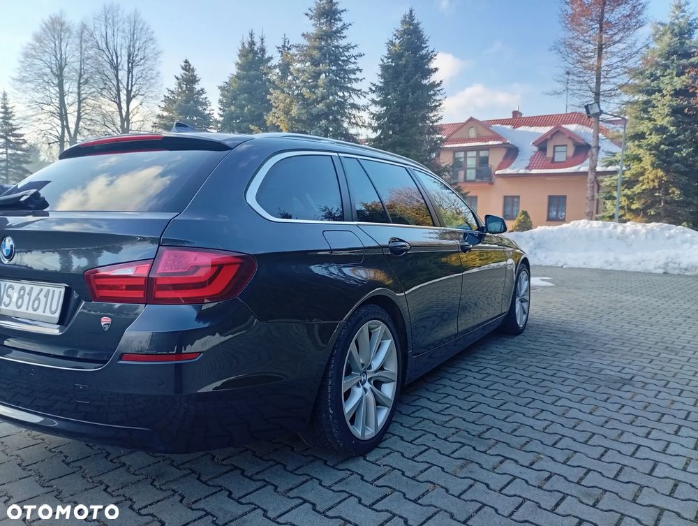 BMW Seria 5 525d xDrive Sport-Aut Modern Line - 10