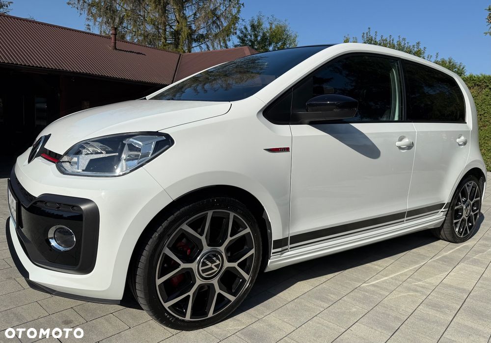 Volkswagen up! 1.0 TSI GTI - 1