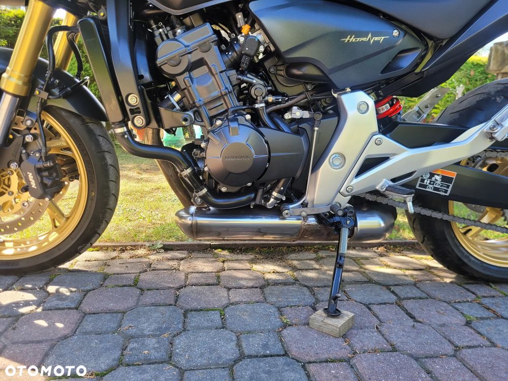 Honda Hornet - 26