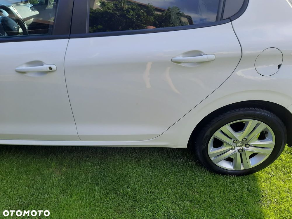 Peugeot 208 1.6 BlueHDi Active - 9