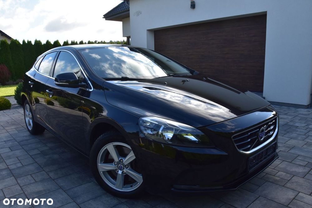Volvo V40 D4 Drive-E Momentum - 4