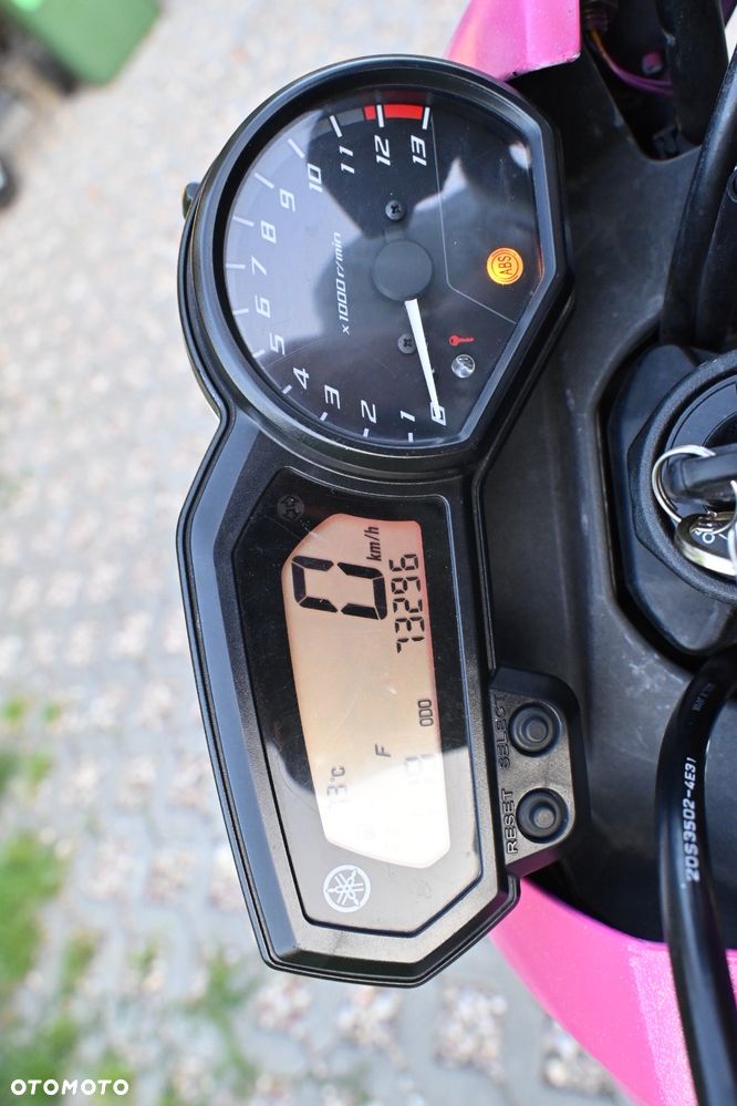 Yamaha XJ - 2