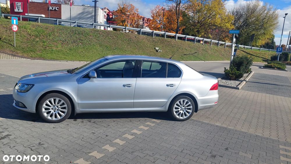 Skoda Superb 1.8 TSI Ambition - 5