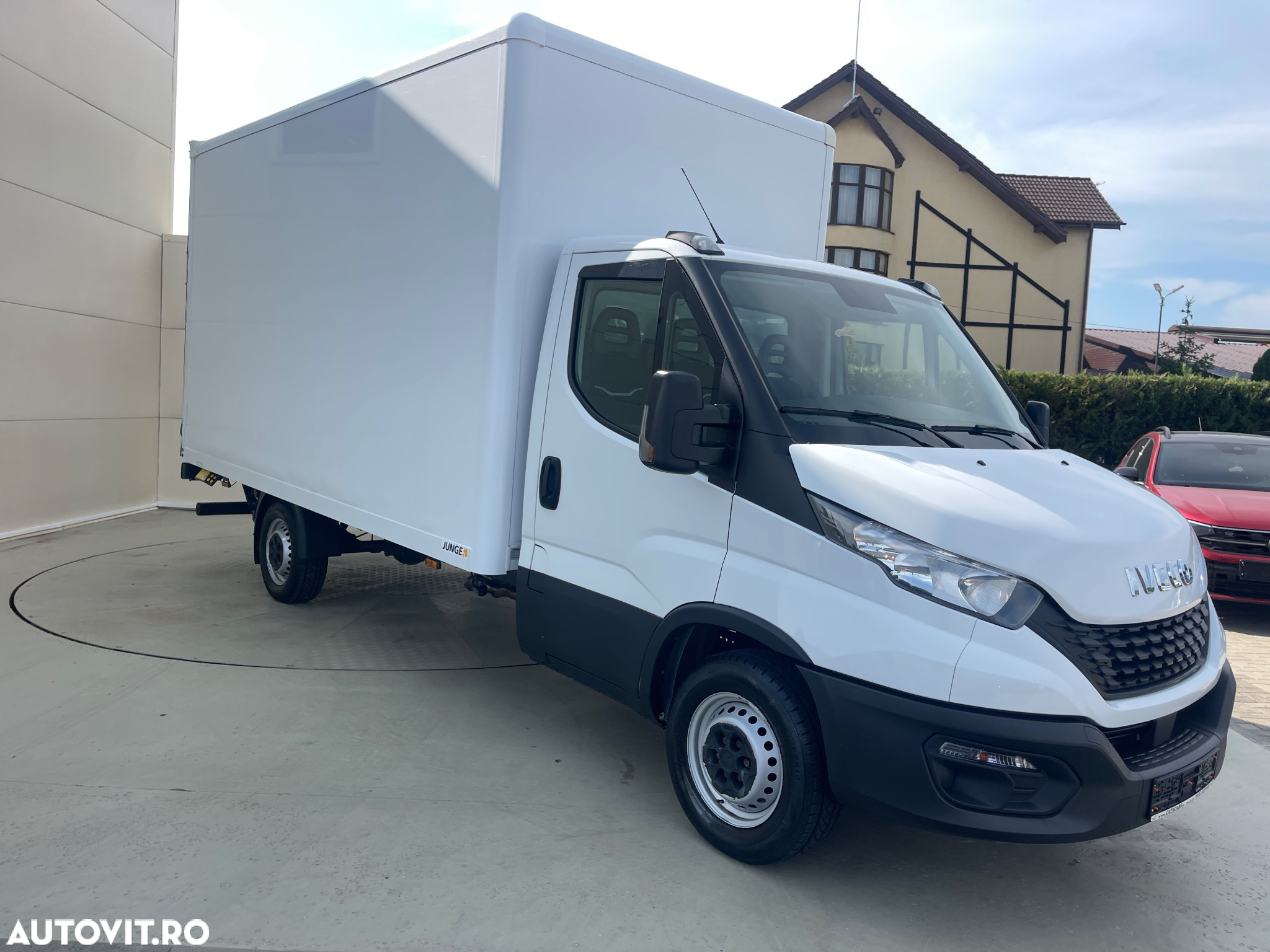 Iveco Daily 35S16 KOFFER LIFT - 2