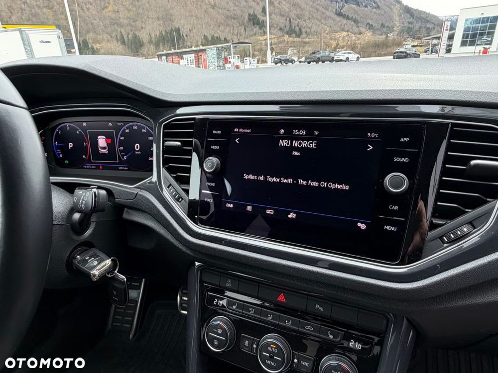 Volkswagen T-Roc 2.0 TDI SCR 4MOTION DSG Sport - 23