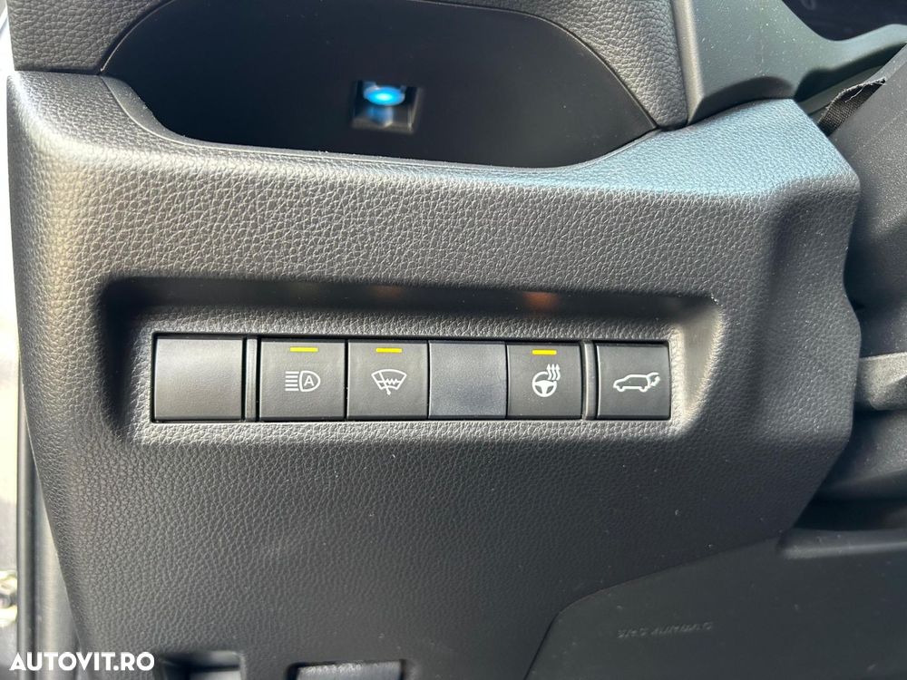 Toyota RAV4 2.5 Hybrid VVT-iE 4x4 Luxury - 15