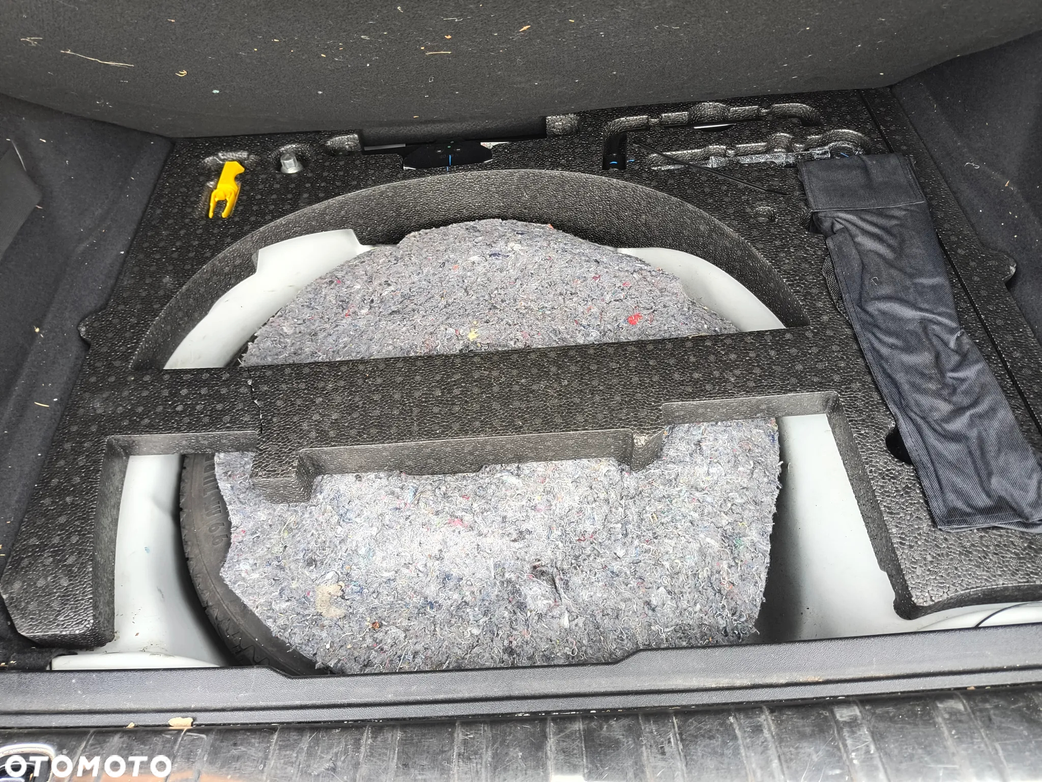Peugeot 2008 BlueHDi FAP 120 STOP & START Business-Line - 12