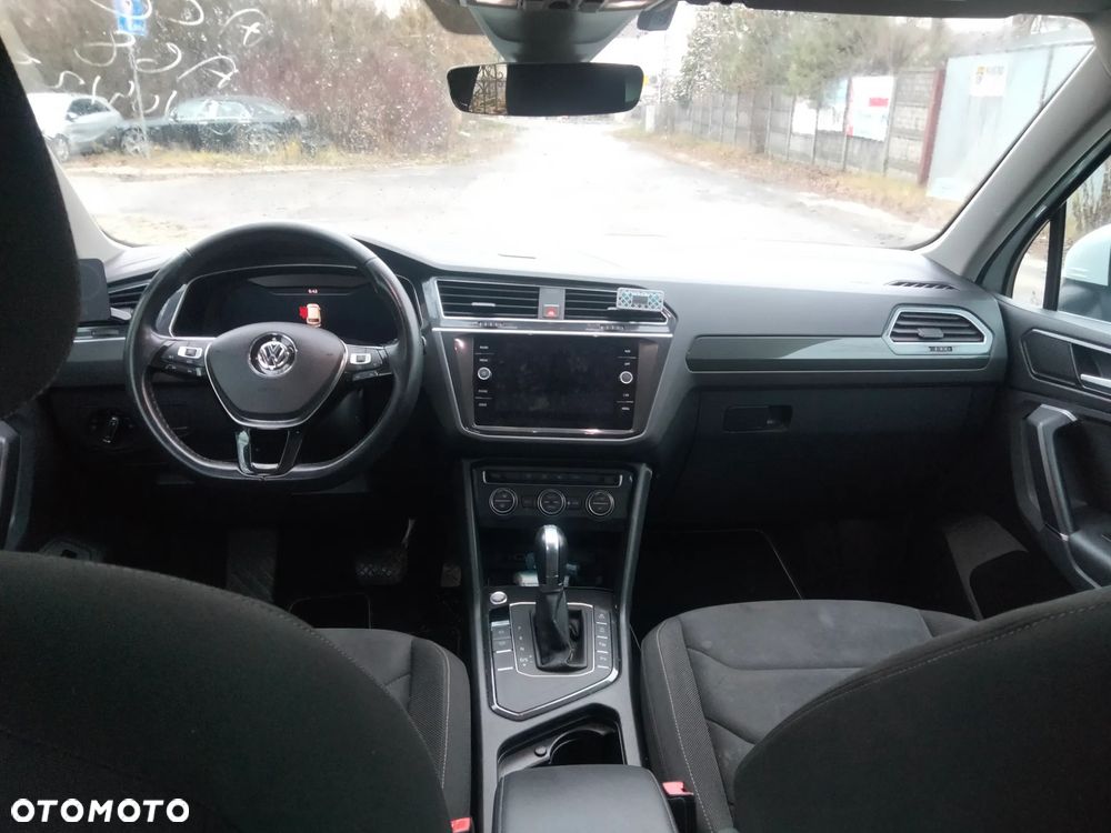 Volkswagen Tiguan 2.0 TDI SCR DSG R-Line - 8