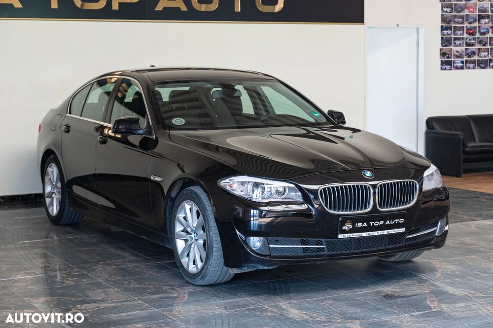 BMW Seria 5 520d Aut. - 11