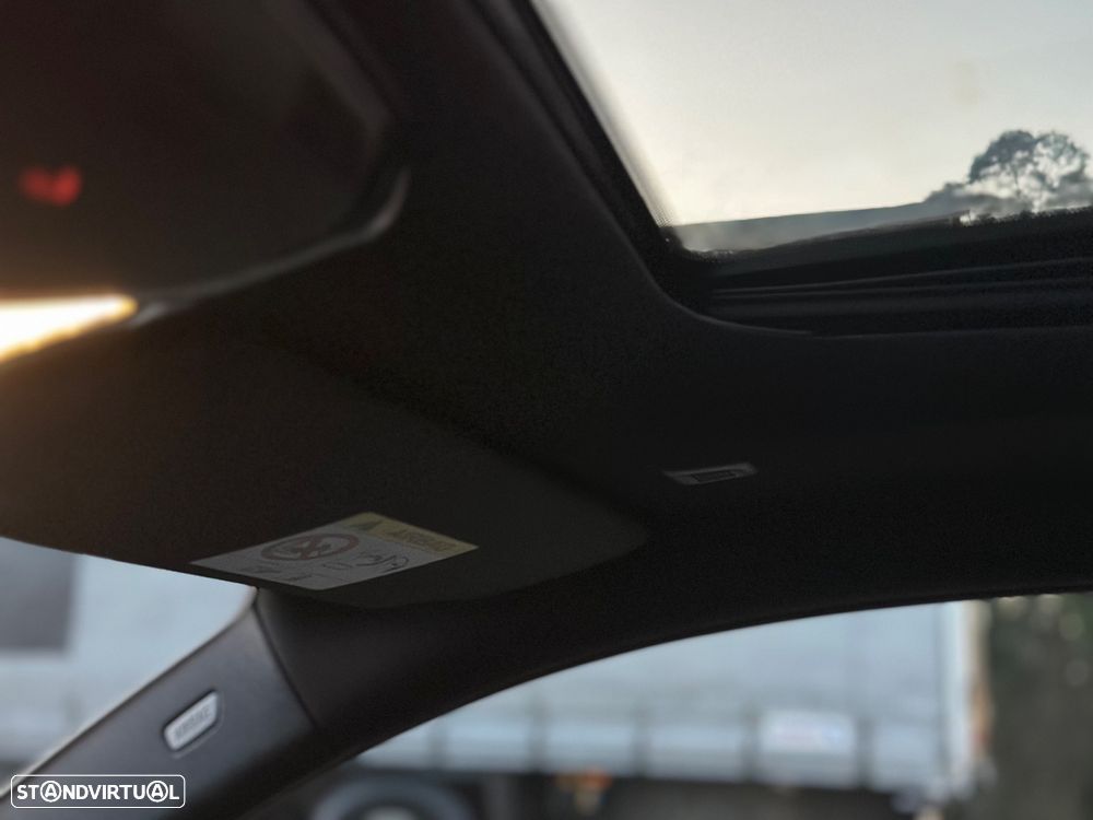 BMW i4 eDrive40 Pack Desportivo M - 26