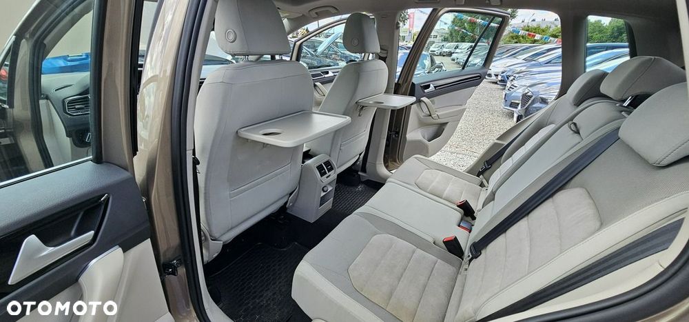 Volkswagen Golf Sportsvan - 19