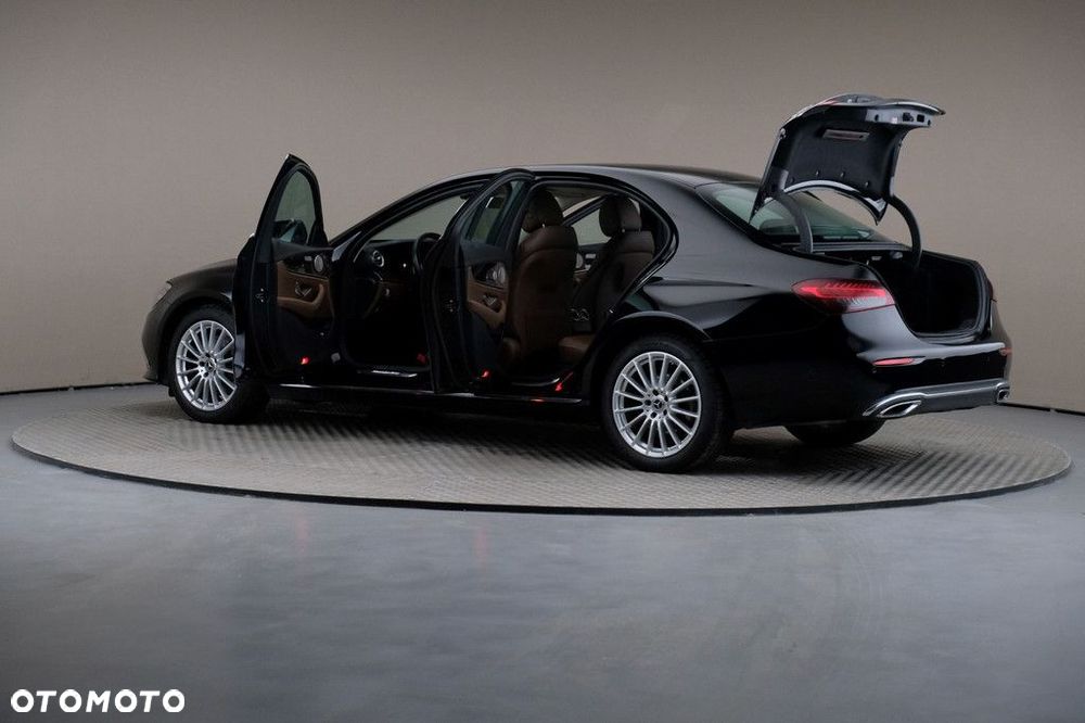 Mercedes-Benz Klasa E - 7