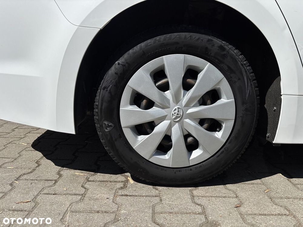 Toyota Corolla 1.8 Hybrid Active - 24