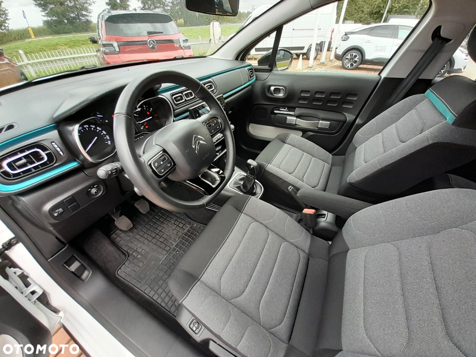 Citroën C3 1.2 PureTech Shine - 11