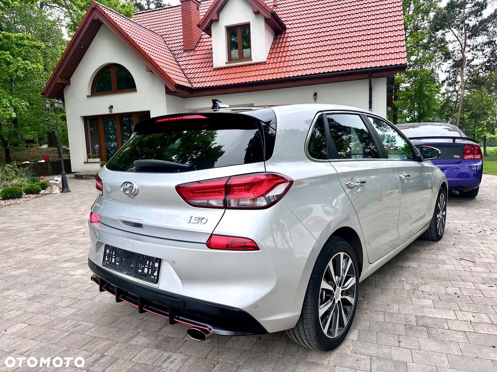 Hyundai i30 - 12