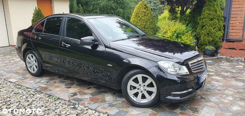 Mercedes-Benz Klasa C 180 BlueEFFICIENCY Elegance - 5