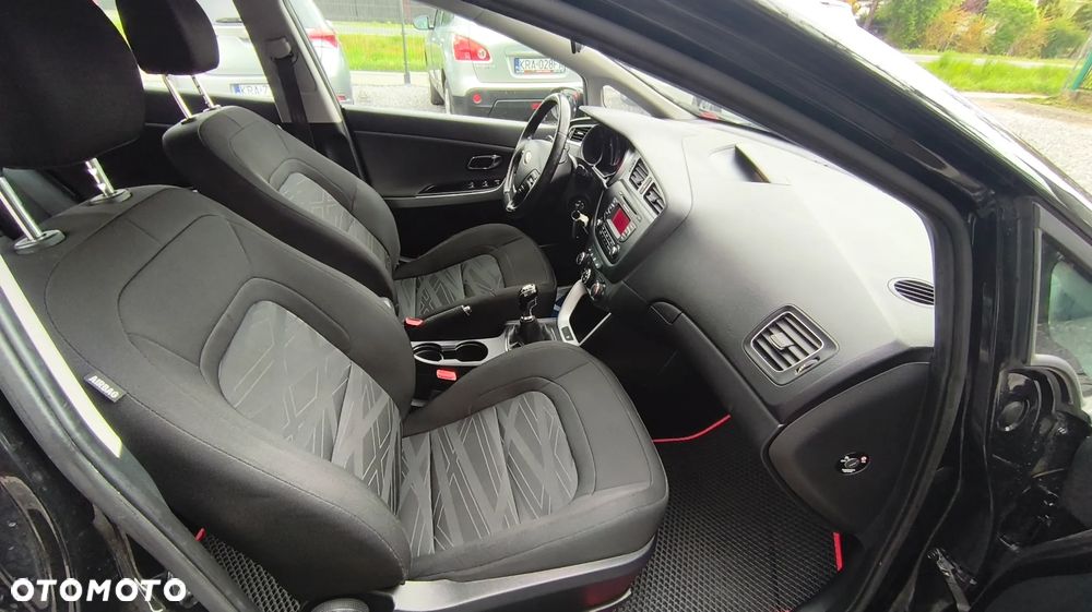 Kia Ceed 1.4 Business Line - 26