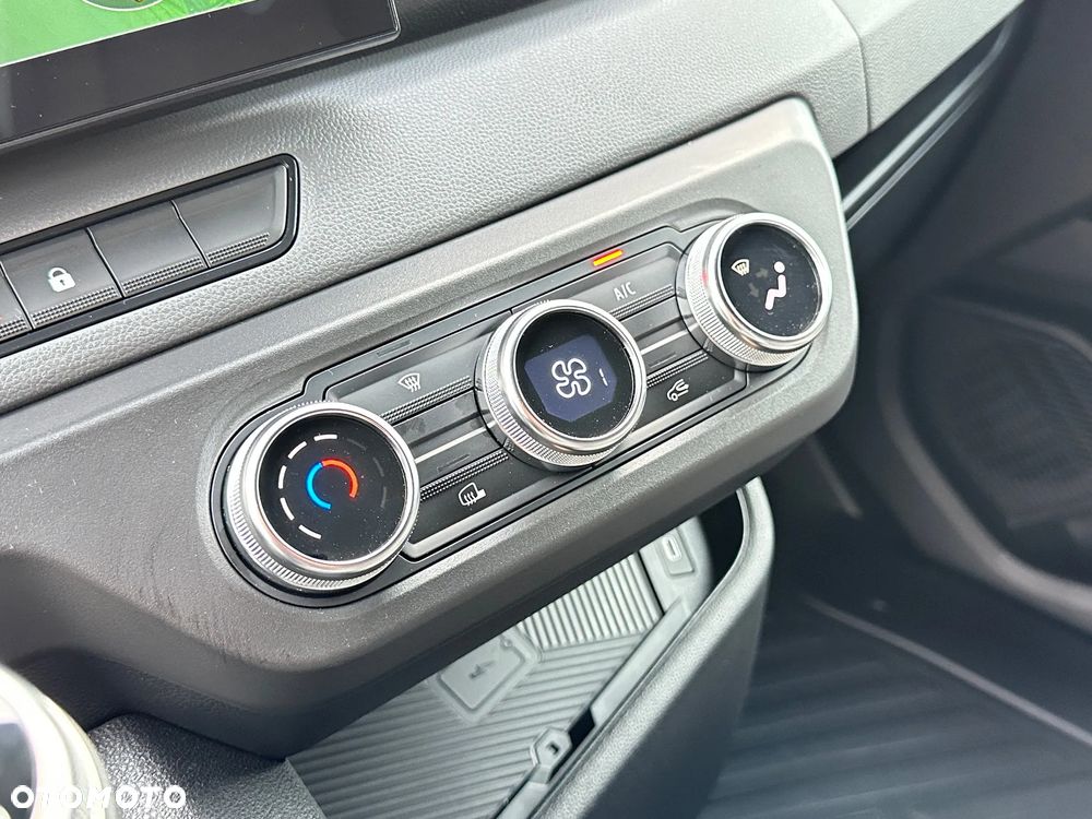 Renault Master 2.0 dCi 170 KM E-VI - 18