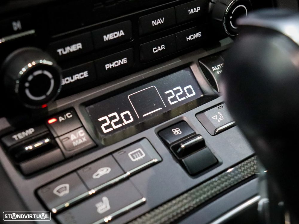 Porsche 911 (991) Carrera 2 PDK - 38