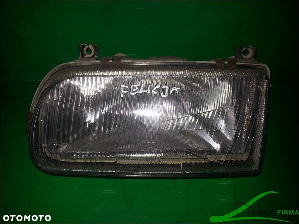 LAMPA LEWA PRZEDNIA SKODA FELICIA - 1