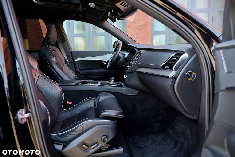 Volvo XC 90 B5 D AWD Geartronic RDesign - 26