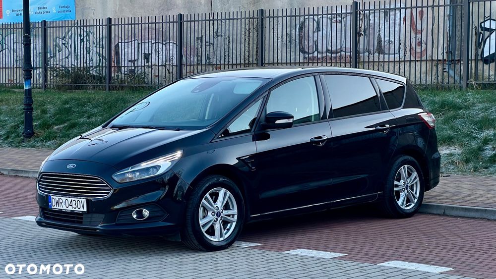 Ford S-Max 2.0 EcoBlue Titanium - 3