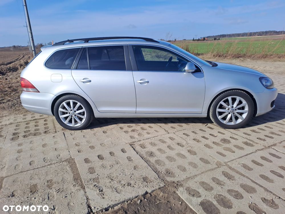 Volkswagen Golf 1.6 TDI DPF Comfortline - 9