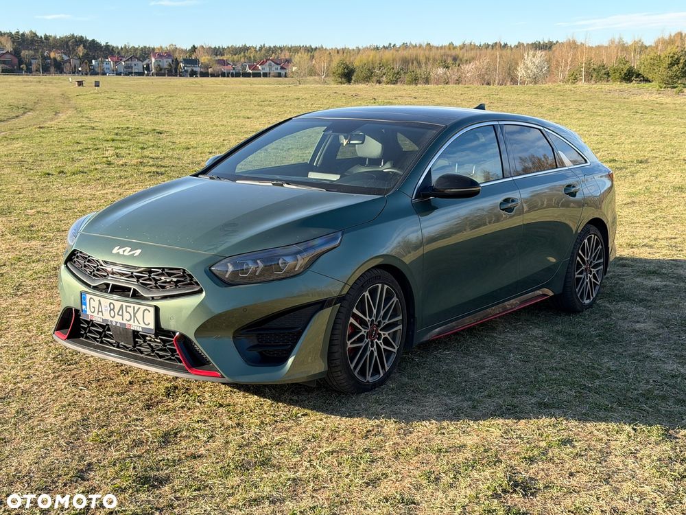 Kia ProCeed - 4