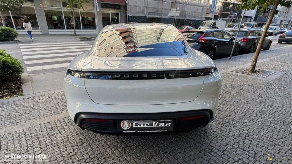 Porsche Taycan Standard - 6