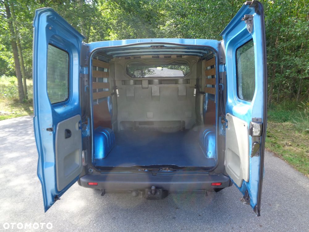 Renault trafic long - 10