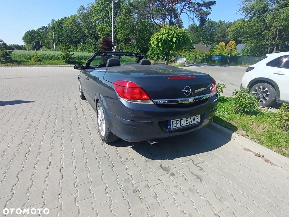 Opel Astra 1.8 Enjoy - 2