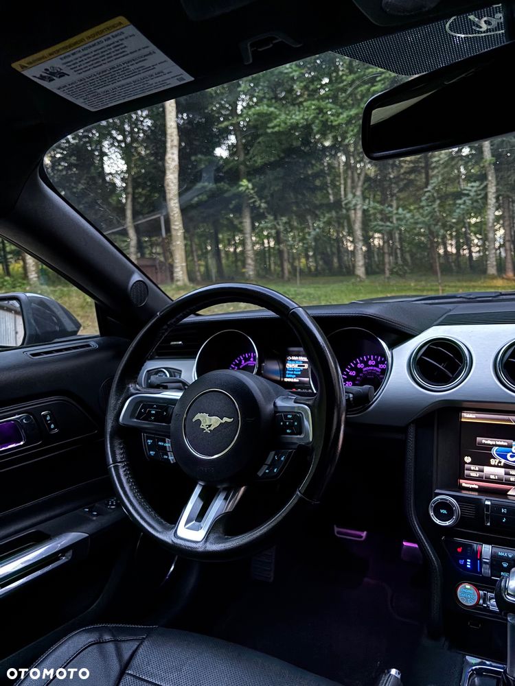 Ford Mustang 2.3 EcoBoost - 11