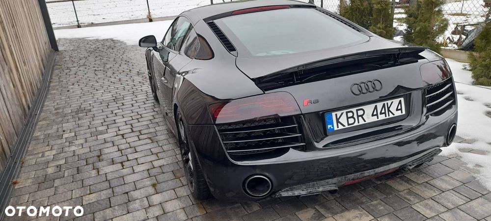 Audi R8 Coupé - 11