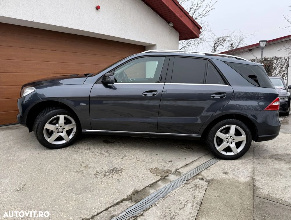 Mercedes-Benz ML 250 BlueTEC 4MATIC 7G-TRONIC - 9