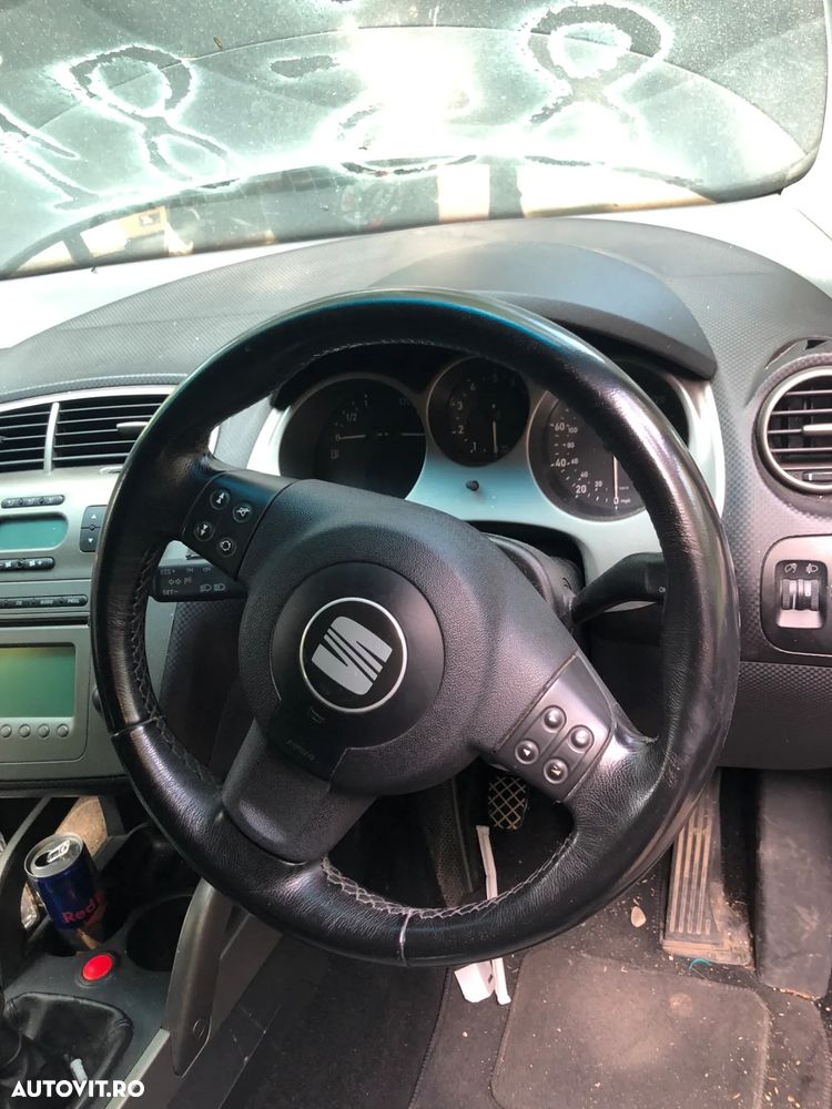 Volan piele negru cu comenzi si airbag Seat 2005 - 8