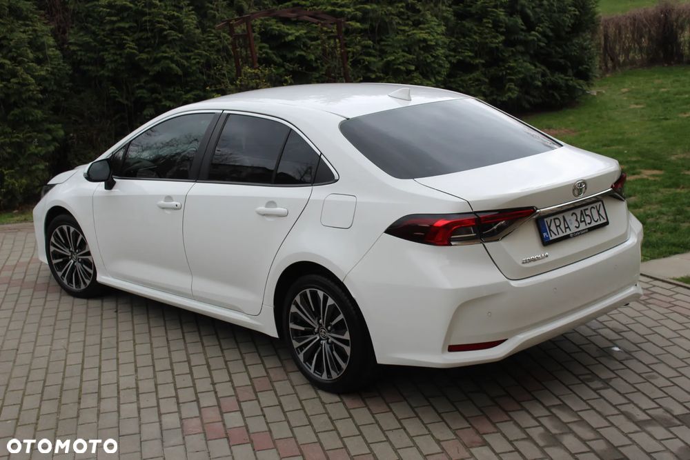 Toyota Corolla 1.6 Comfort - 11