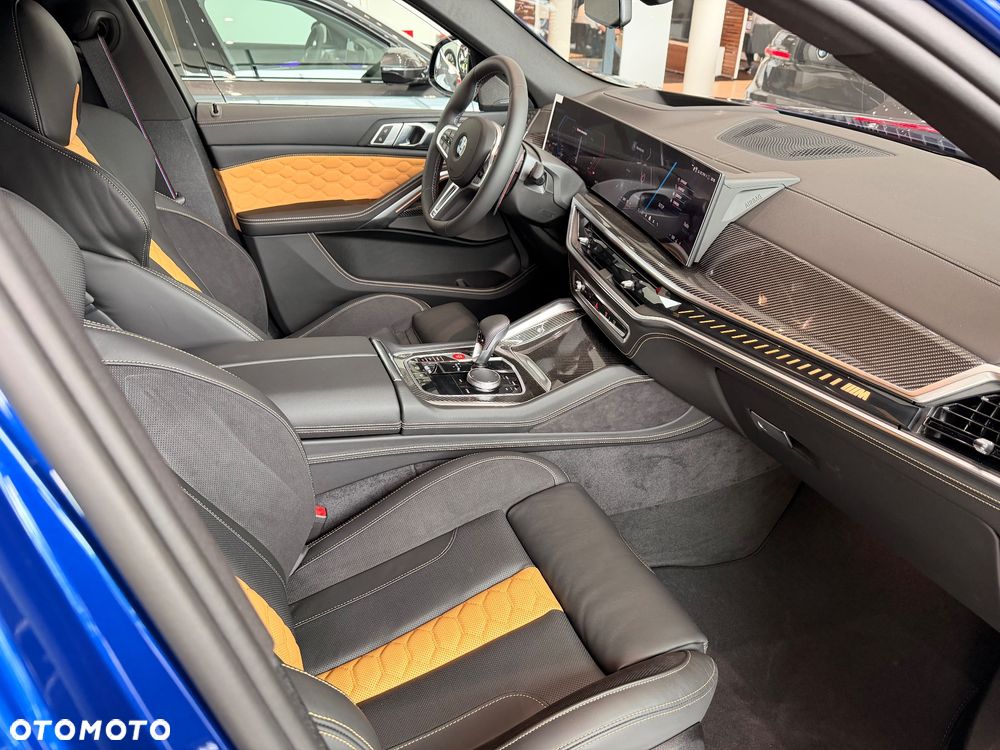 BMW X6M - 10