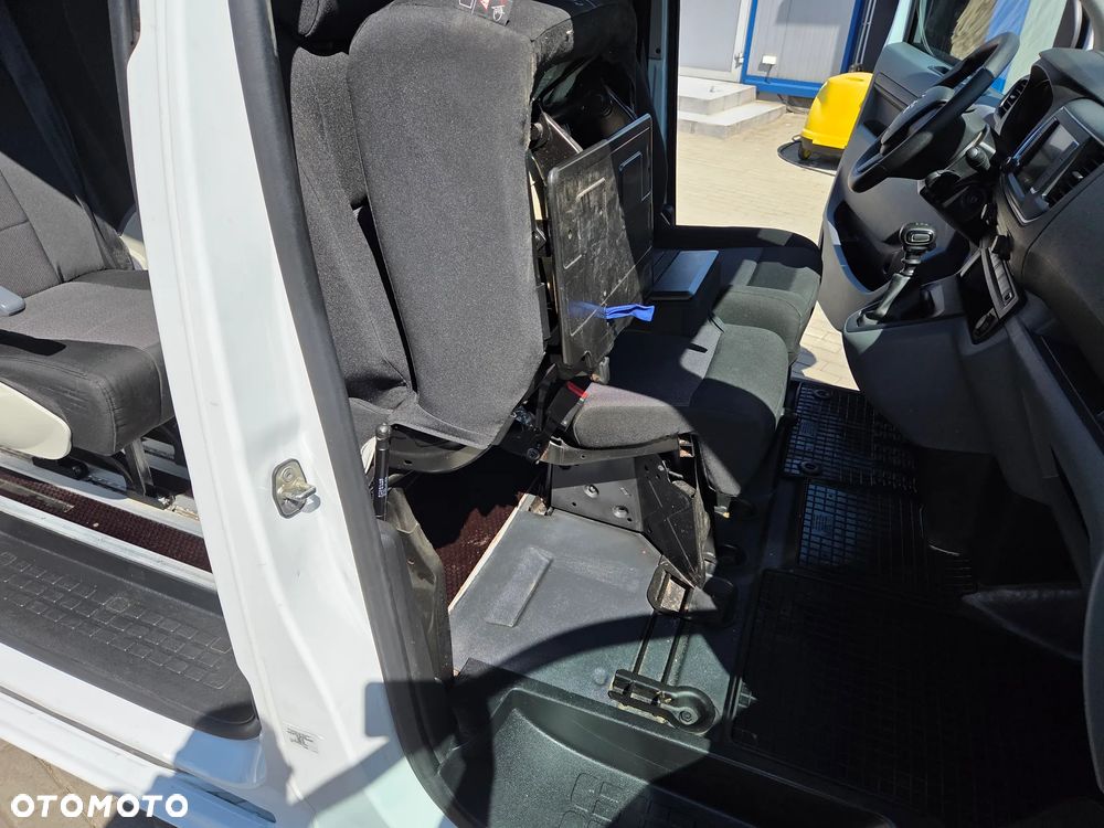 Opel Vivaro Extra Long 3,1t (bryg.) - 34