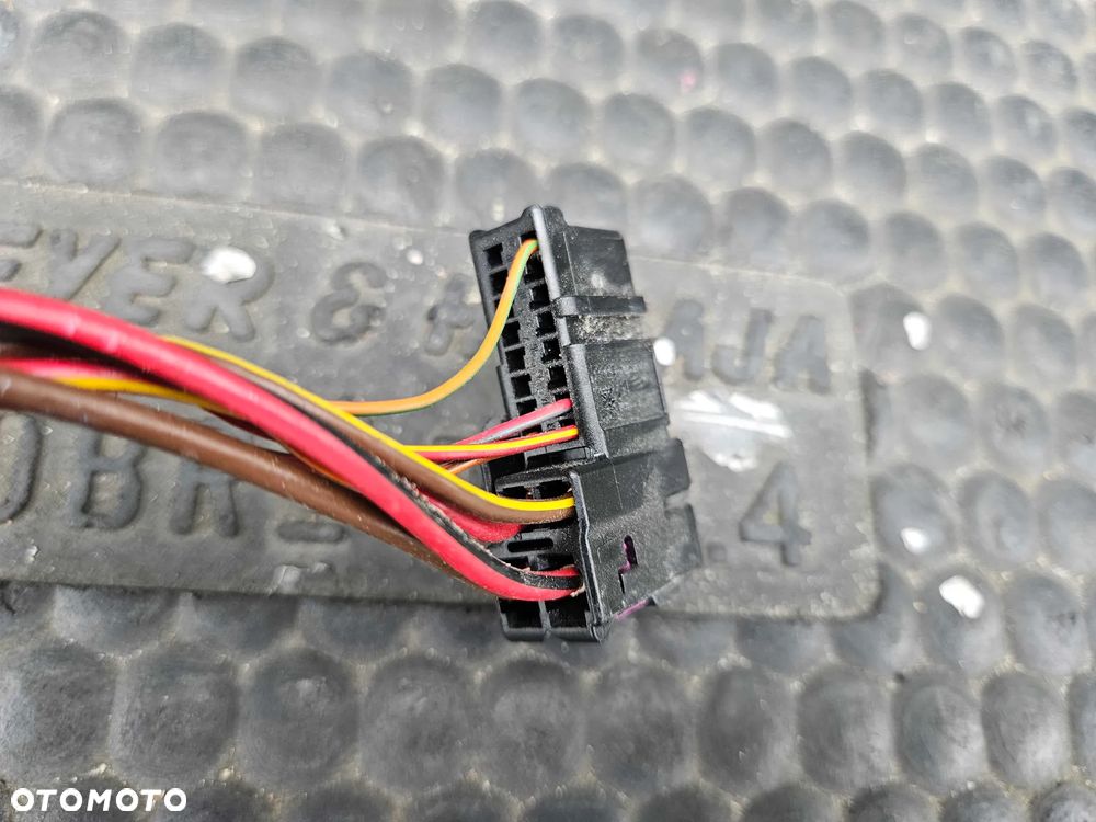 Instalacja 8E0971687L Wiazka Drzwi Kostki Elektryczne Szyby Tyl Tylne AUDI A4 B7 - 7