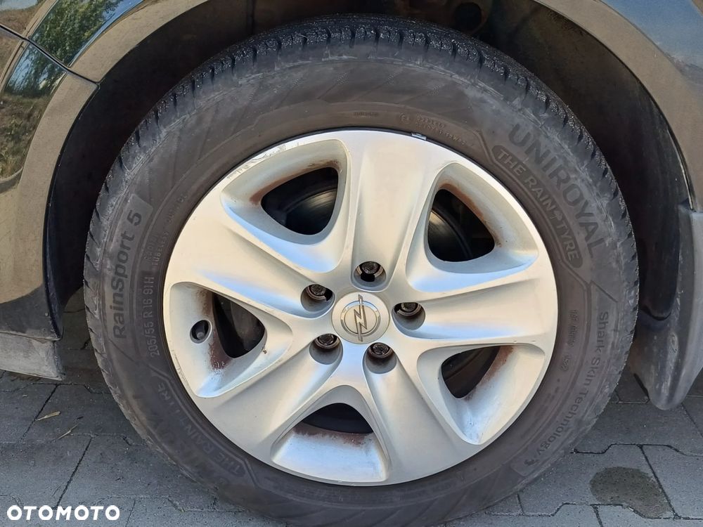 Opel Astra 1.6 EU5 - 7