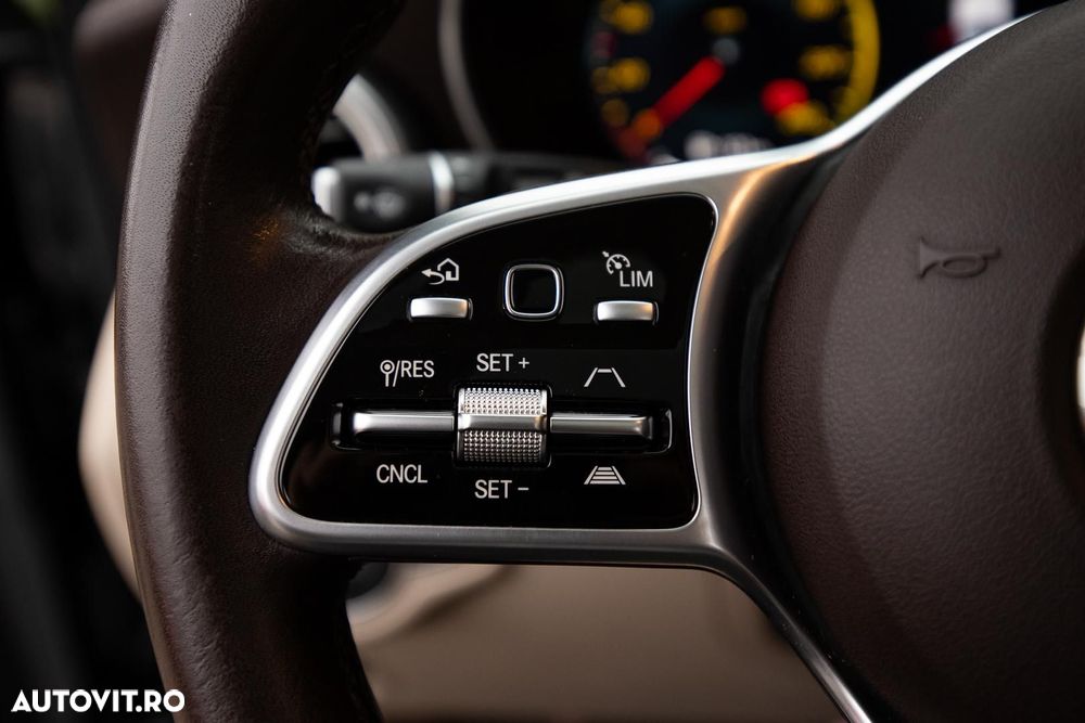 Mercedes-Benz GLC - 16