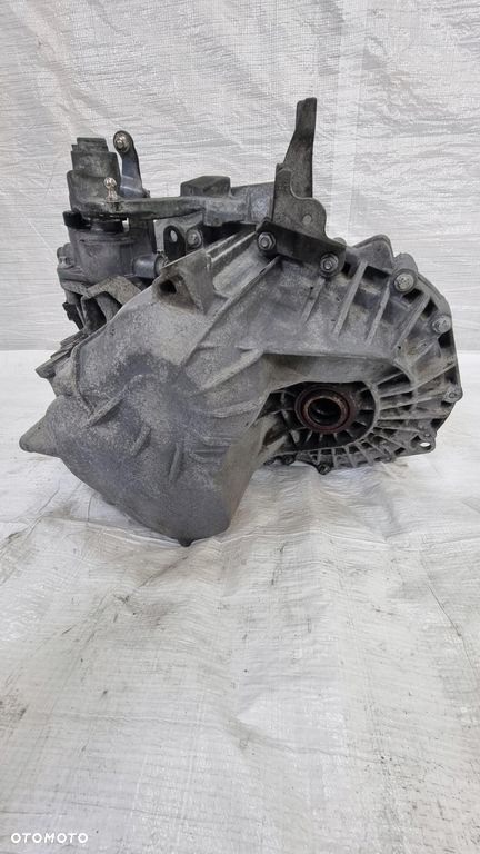 SKRZYNIA BIEGÓW F40 OPEL INISGNIA A 2,0 CDTI - 6