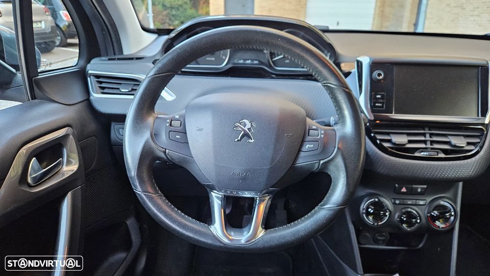 Peugeot 2008 1.6 BlueHDi Allure - 15