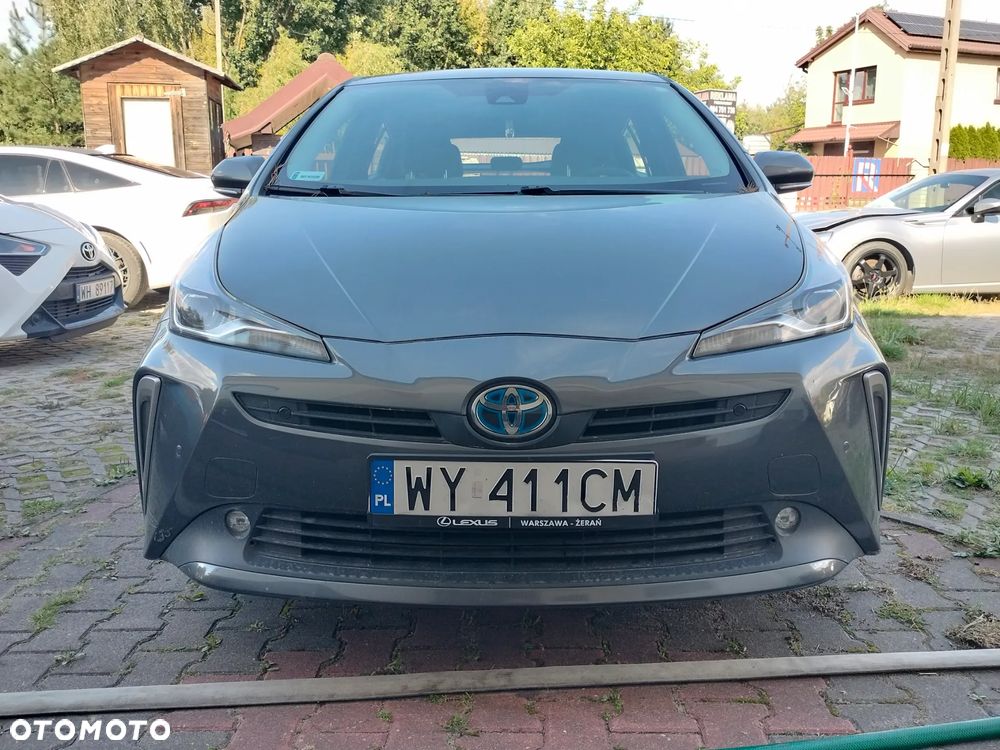 Toyota Prius Hybrid - 5