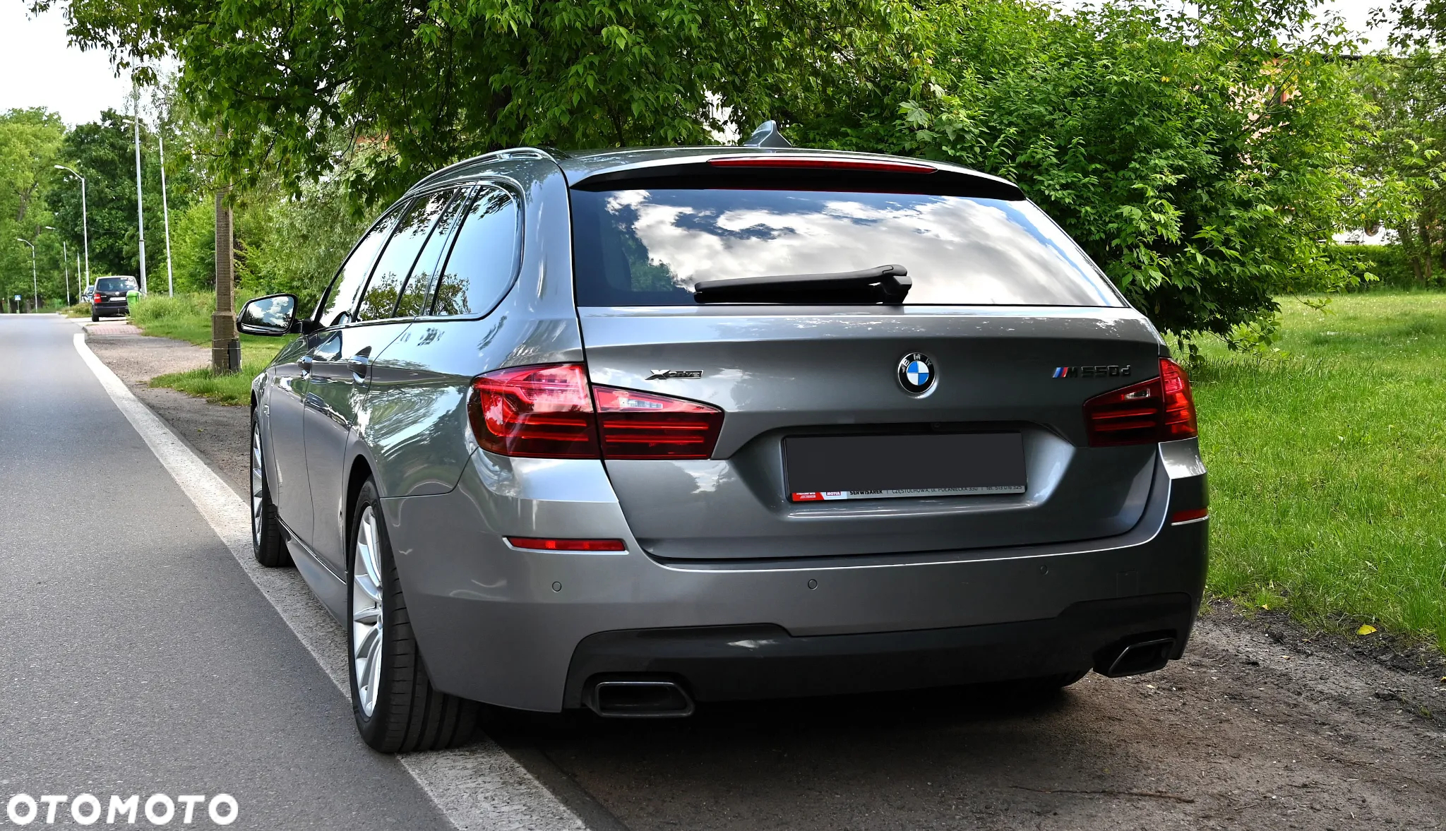 BMW Seria 5 M550d xDrive Touring Sport-Aut - 17