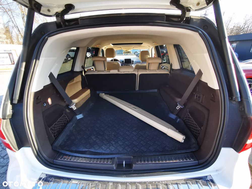 Mercedes-Benz GLS 400 4Matic 9G-TRONIC - 36
