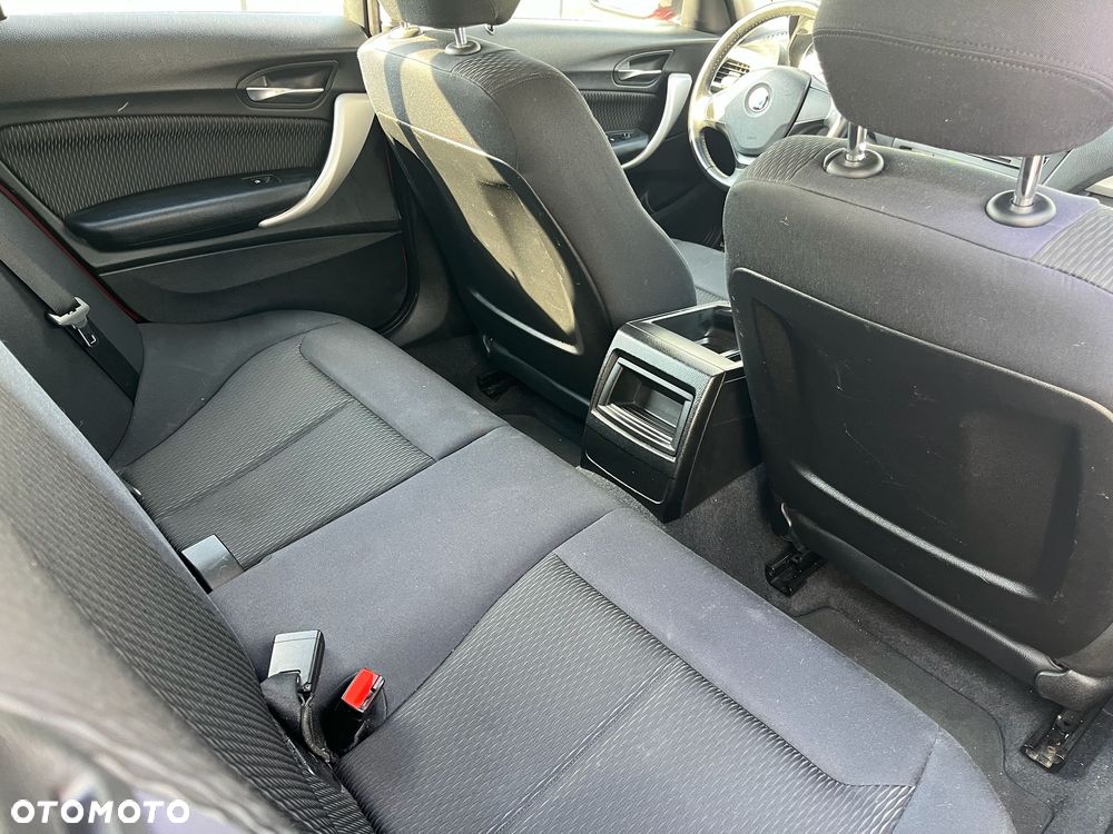 BMW Seria 1 - 15